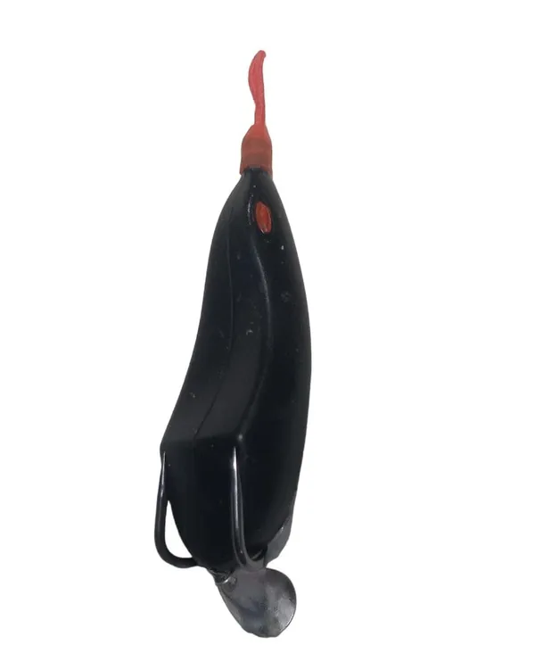 Black_Weedless_Banana_Shape_Topwater_Fishing_Lure