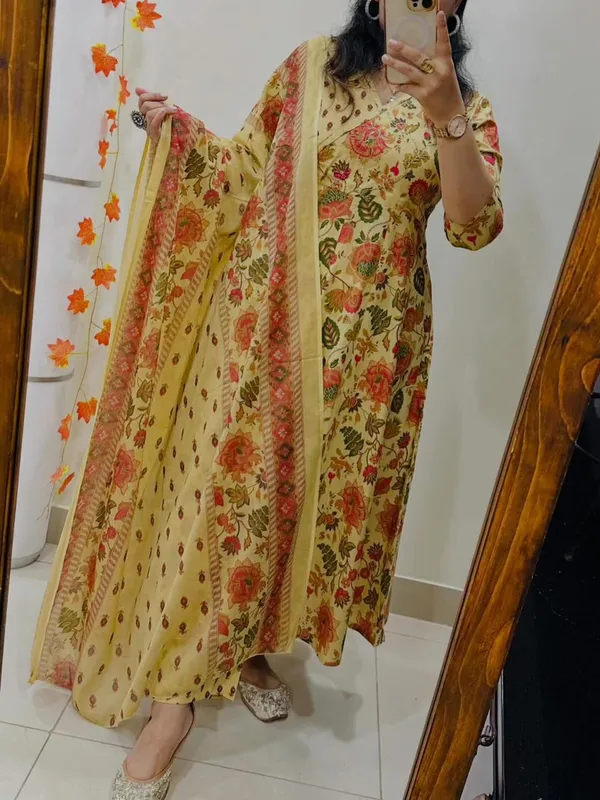 Yellow_Cotton_Floral_Print_Straight_Kurta_Set_With_Dupatta_For_Women