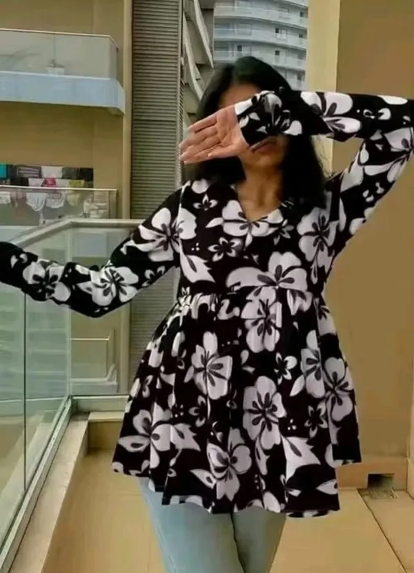 Black_Cotton_Floral_Print_Peplum_Top_For_Women