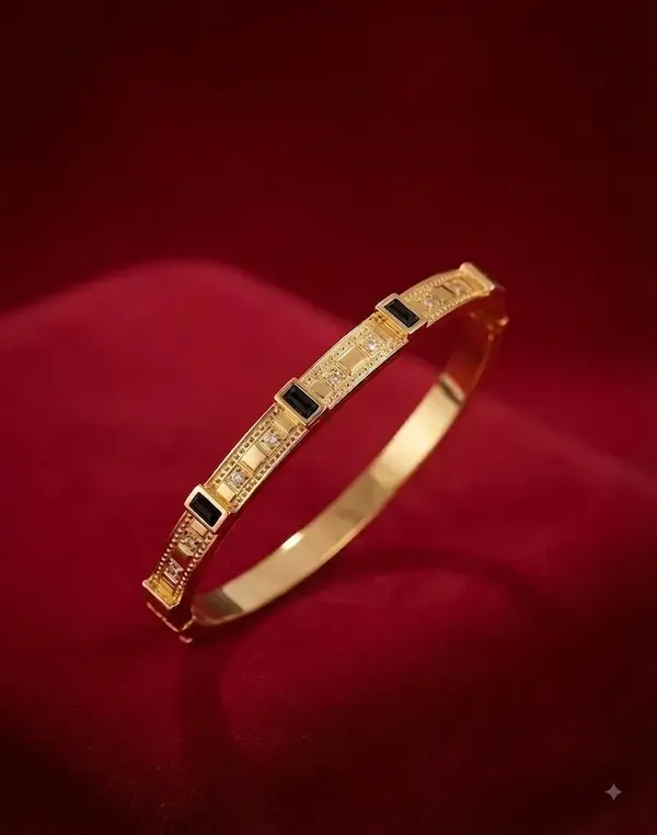 Gold_Steel_Black_Accent_Embellished_Bangle_For_Women