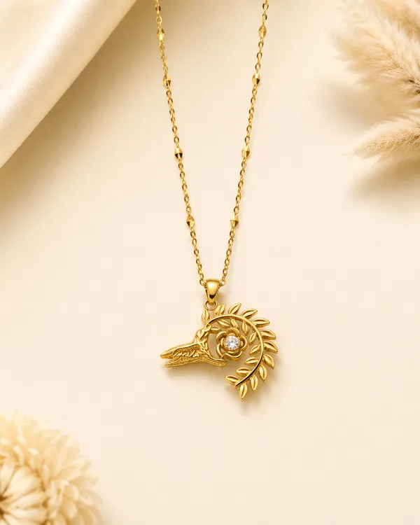 Gold-Tone_Stainless_Steel_Horse_Head_Pendant_Necklace_For_Women