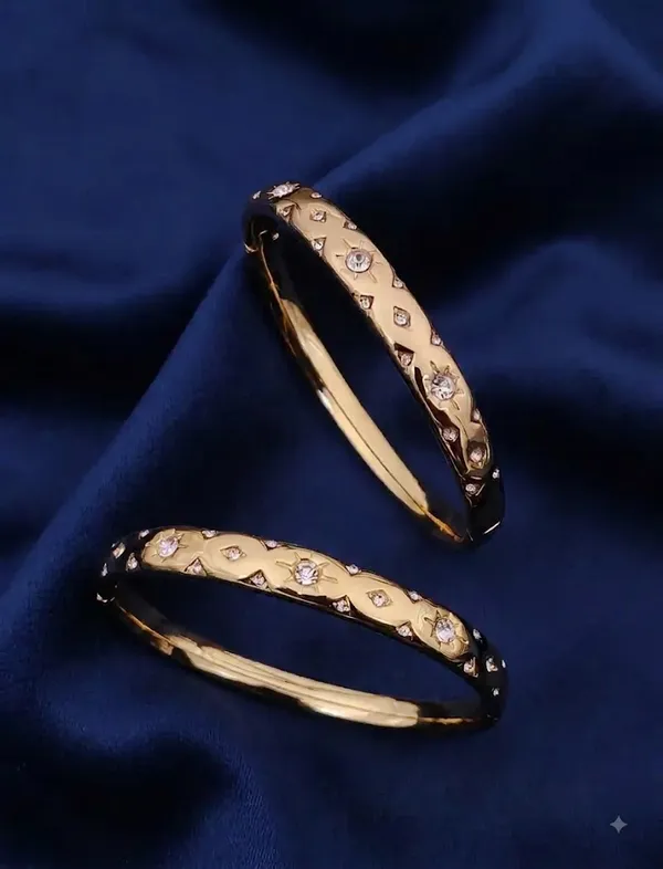 Gold_Steel_Floral_Stone_Embellished_Bangle_For_Women