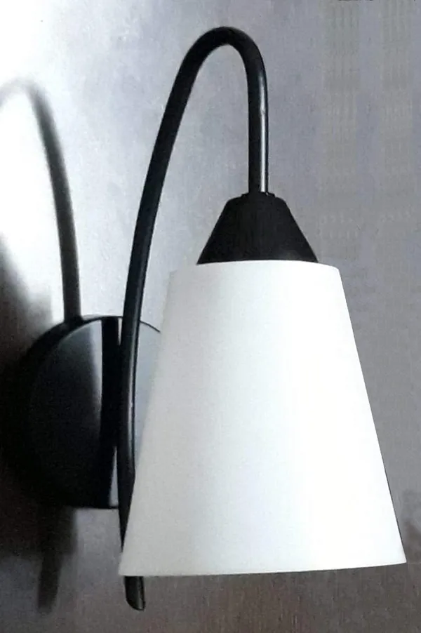 SWIATLO_KIN-711_BLACK_PVC_Wall_Light/Wall_Lamp_to_Décor_Home/Living_Room/Bedroom/Office/Dining/Cafe/Restaurants,_Black_(Pack_of_1,_With_Bulb)