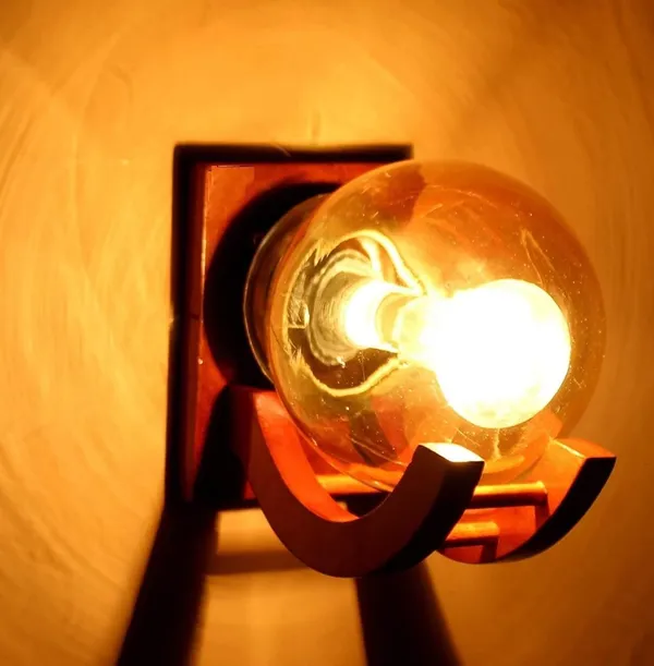 SWIATLO_Wall_Light/Wall_Lamp_to_Décor_Home/Living_Room/Bedroom/Office/Dining/Cafe/Restaurants,_Curve_Step_Luster_Globe,_Cherry_(Pack_of_1,_with_Bulb)