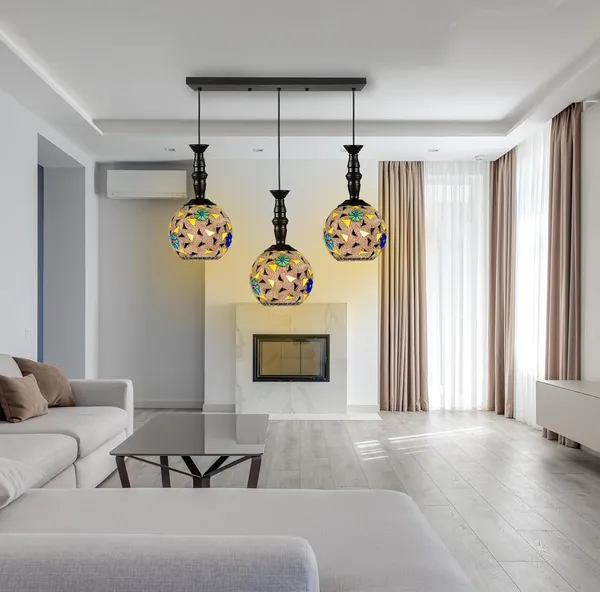 SWIATLO_KIN-71_ROBIN_GLASS_LINEAR_THAALI_Linear_Cluster_Pendant_Light/Cluster_Hanging_Light/Cluster_Ceiling_Light/Three_Pendant_Lamp_to_Décor_Home/Living_Room/Office/Dining/Cafe/Restaurants_(with_Bulb)