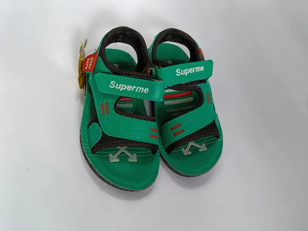 Green_Synthetic_Velcro_Strap_Casual_Sandals_For_Kids