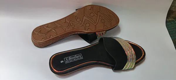 Black_Synthetic_Leather_Beaded_Strap_Sandals_For_Women