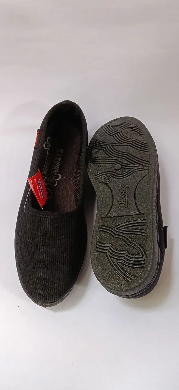 Black_Corduroy_Slip-On_Casual_Shoes_For_Women
