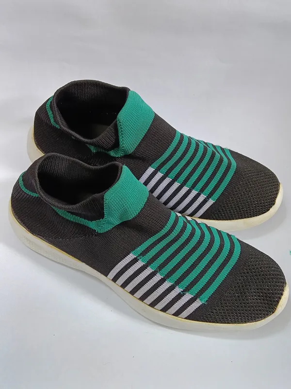 Grey_And_Green_Mesh_Knit_Slip-On_Casual_Shoes_For_Men