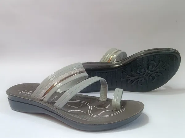 Grey_Synthetic_Casual_Sandals_for_girls_kids