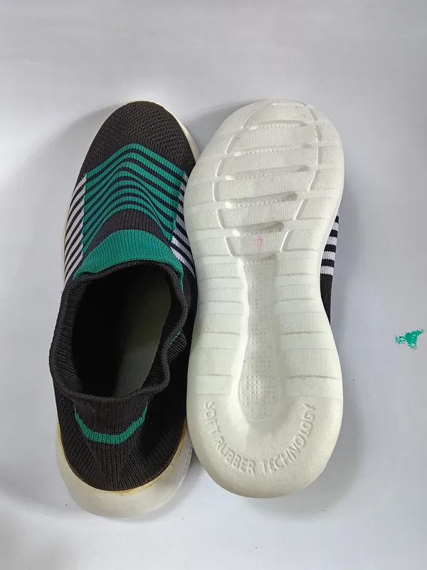 Grey_And_Green_Mesh_Knit_Slip-On_Casual_Shoes_For_Men