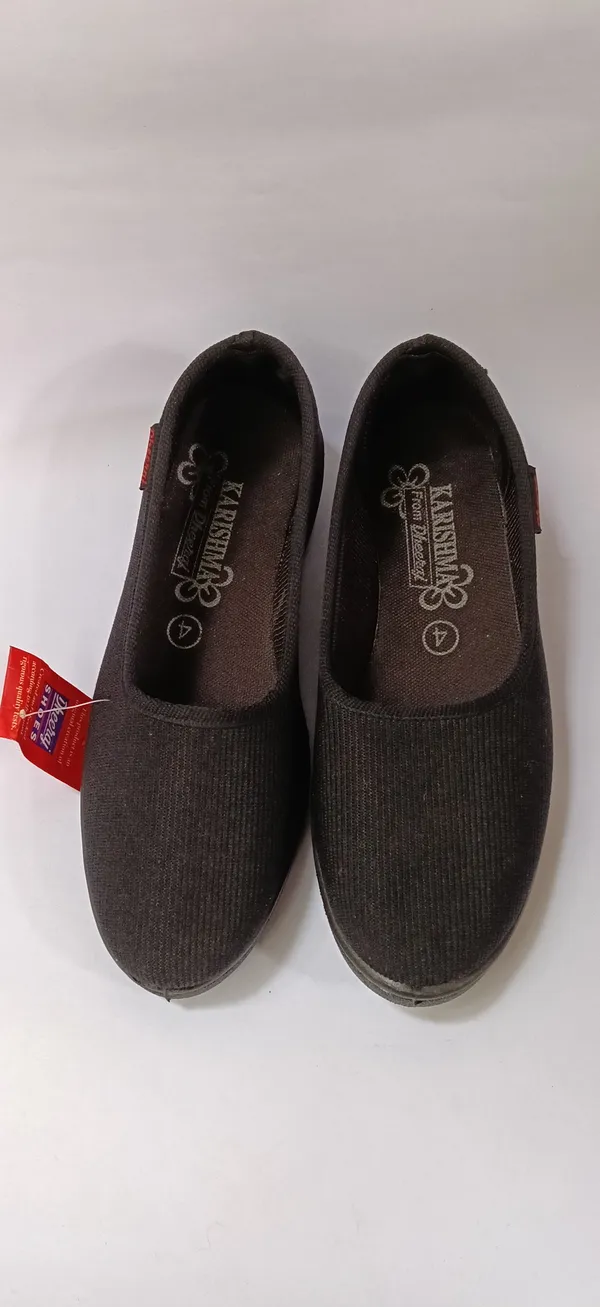 Black_Corduroy_Slip-On_Casual_Shoes_For_Women