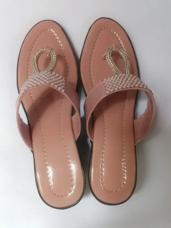 Pink_Patent_Leather_Rhinestone_Slip-On_Heel__Thong_Sandals_For_Women