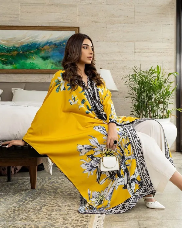 Kaftaan_Long_Top_/Imported_Soft_Material_for_all-day_comfort_and_a_flawless_drape.