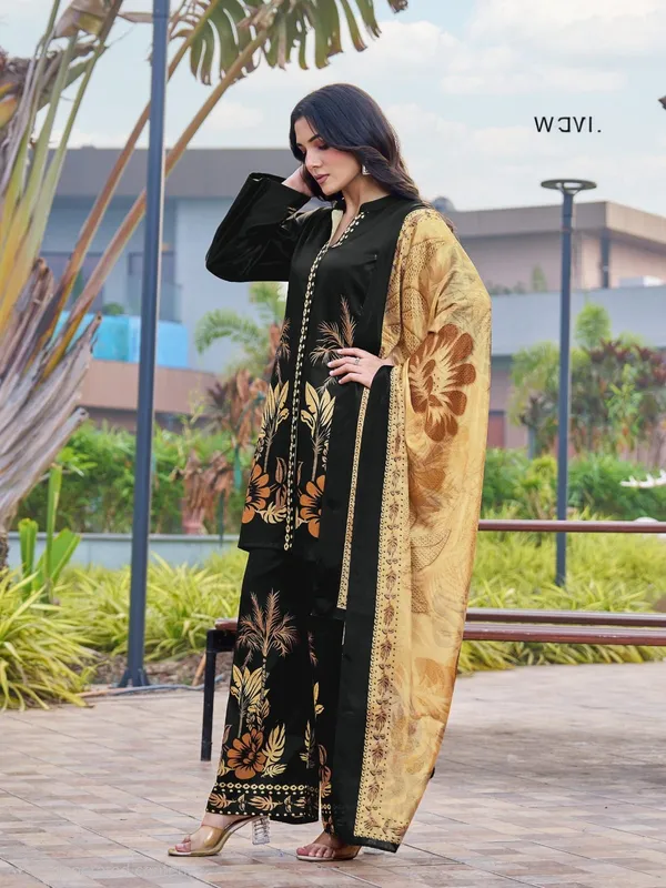 Fabric_Mal_Satin_Premium_Quality