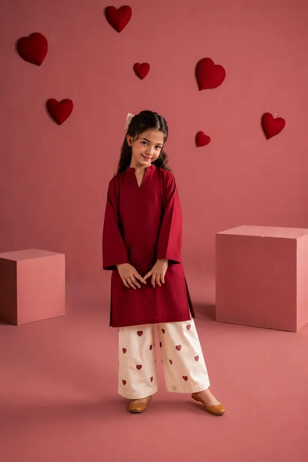 Pure_rayon_elegance_with_Embroidered_Soft,_breathable_&_made_for_comfort_Embroidered_heart_bottoms_for_that_perfect_festive_charm