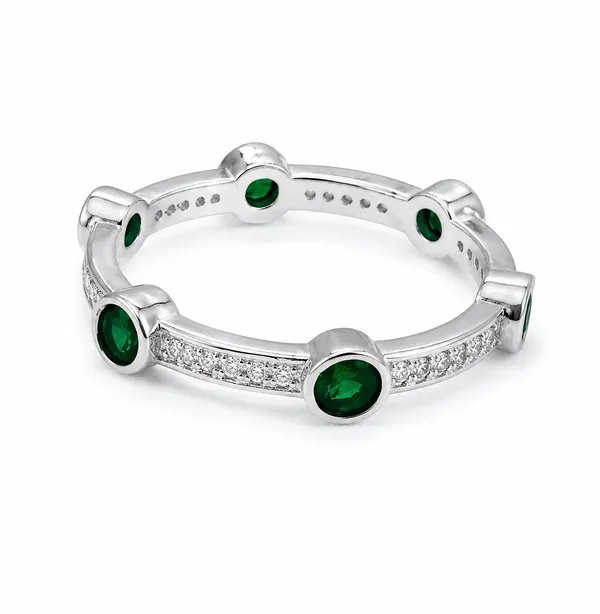 925_Sterling_Silver_Green_Stone_Band_Ring_for_Women_–_Emerald_Green_CZ_Stone_Ring
