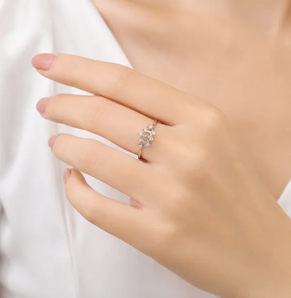 925_Sterling_Silver_Ring_for_Women_|_Elegant_Floral_Crown_Design_Ring_|_Stylish_Silver_Ring_for_Women_&_Girls