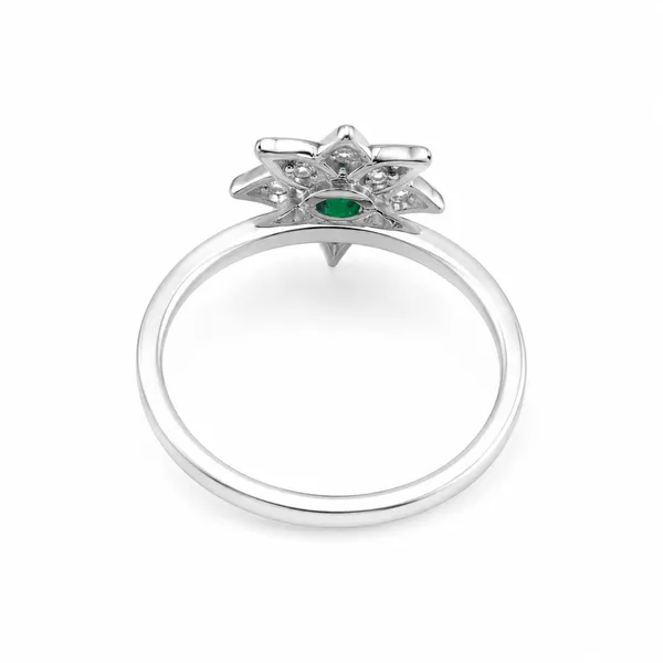 92.5_Sterling_Silver_Emerald_Star_Flower_Ring_|_Elegant_Green_Stone_Statement_Ring