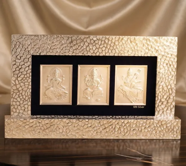 Divine_Trinity_999_Silver_Plated_Frame