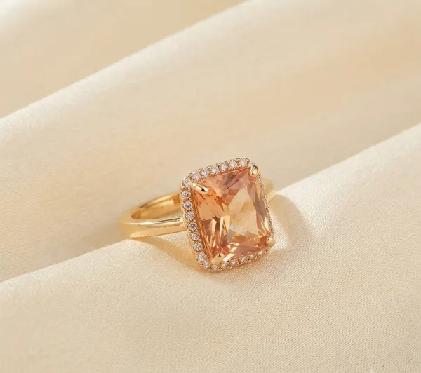 Luxury_Champagne_Crystal_Gold_Plated_Ring_for_Women_|_1_Gram_Gold_Finish_AD_Statement_Ring