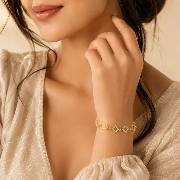 Luxury_Geometric_AD_Bracelet_for_Women_–_1_Gram_Gold_Plated_Premium_Real_Gold_Finish_Square_Link_American_Diamond_Bracelet