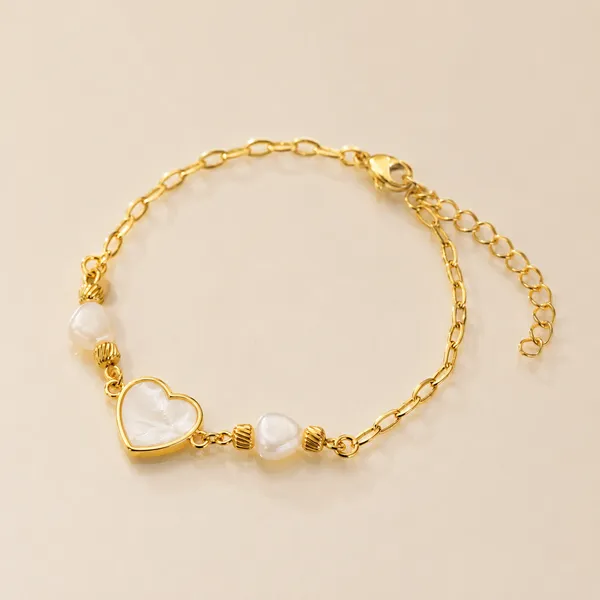Premium_Mother_of_Pearl_Heart_Charm_Stainless_Steel_Bracelet_|_Gold_Finish_|_Anti_Tarnish_|_Waterproof_|_Adjustable_Bracelet_for_Women_&_Girls