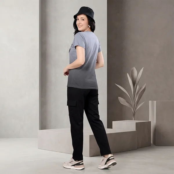 Grey_And_Black_Cotton_Night_Suit_For_Women