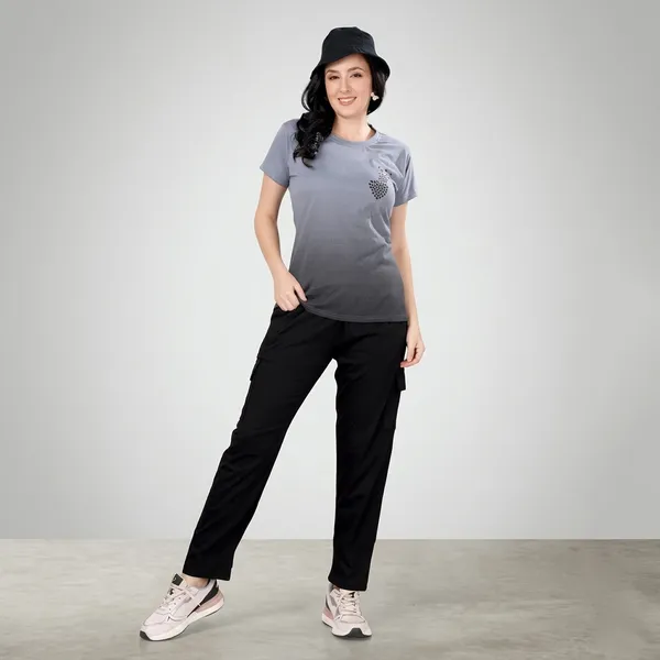 Grey_And_Black_Cotton_Night_Suit_For_Women
