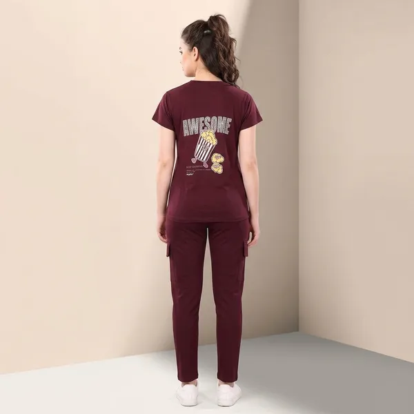 Maroon_Cotton_Relaxed_Graphic_Print_Night_Suit_For_Women