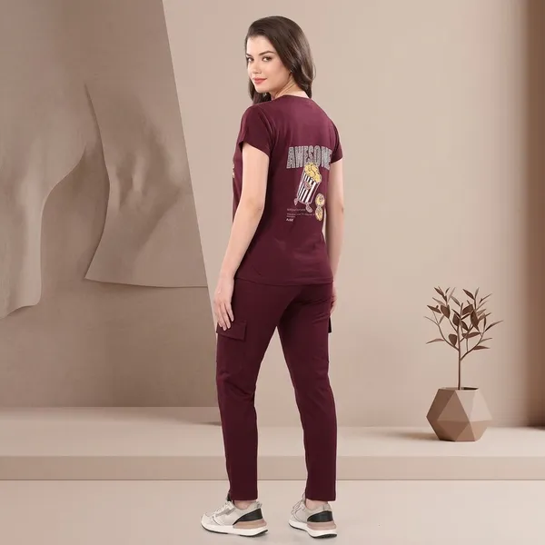 Maroon_Cotton_Relaxed_Graphic_Print_Night_Suit_For_Women