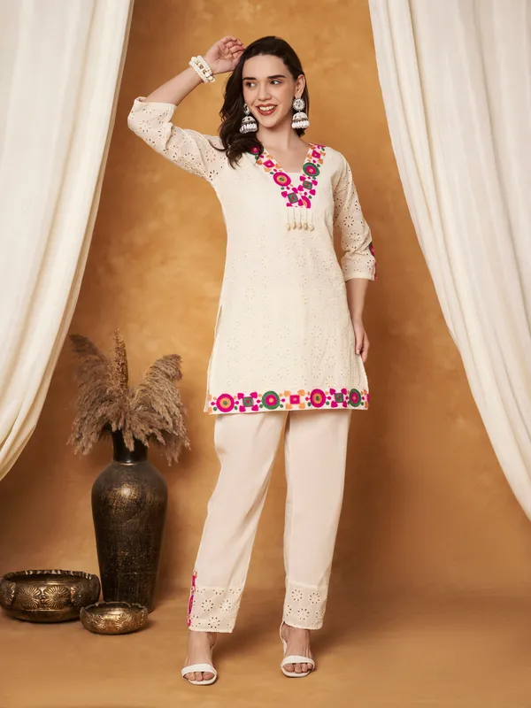 Cream_Cotton_Crochet_Multicolor_Thread_Co-Ord_Set_For_Women