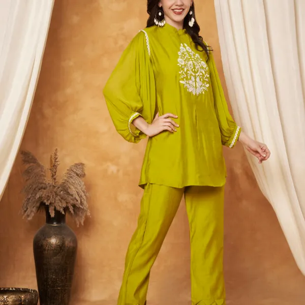 Lime_Green_Cotton_And_Polyester_Balloon_Sleeve_Embroidered_Co-Ord_Set_For_Women