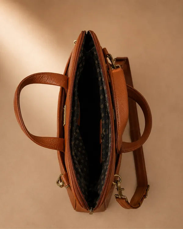 AKAVA_Natural_Leather_Executive_Laptop_Bag