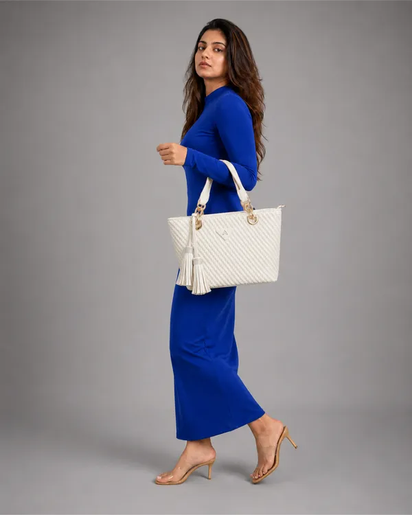 AKAVA_Bellezza_Weave_Satchel_-_Snow_White