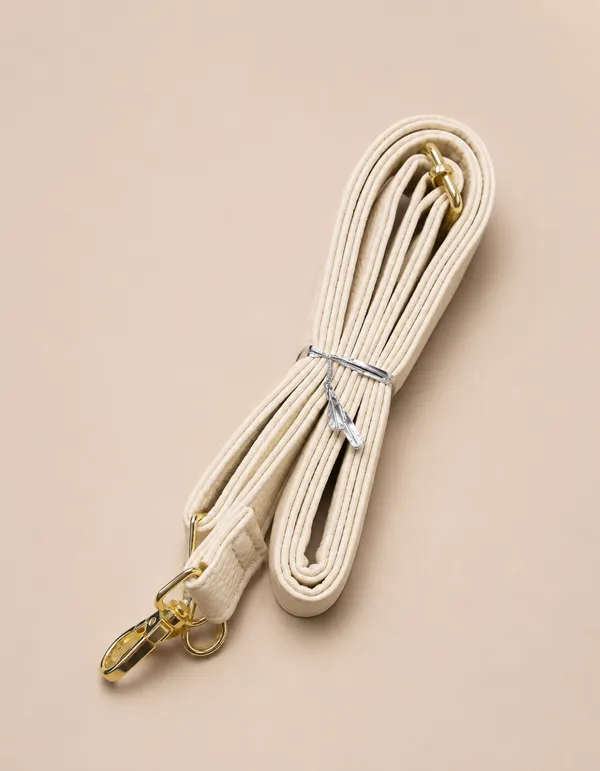 AKAVA_Essence_Tote_-_Butter_White