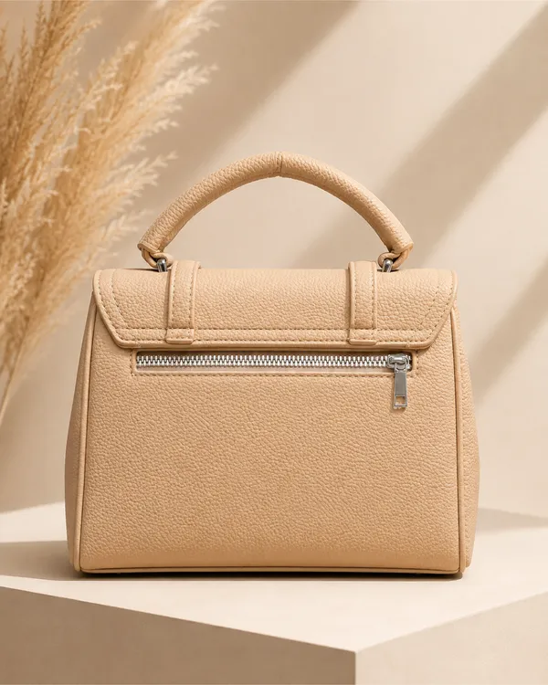 AKAVA_Opus_Satchel_-_Peachy