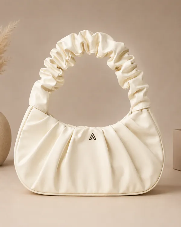 AKAVA_Soft_Cloud_Shape_Handbag_White