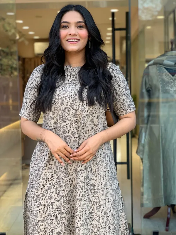 Women_Trendy_Cotton_Pink_Kurta_With_Pant