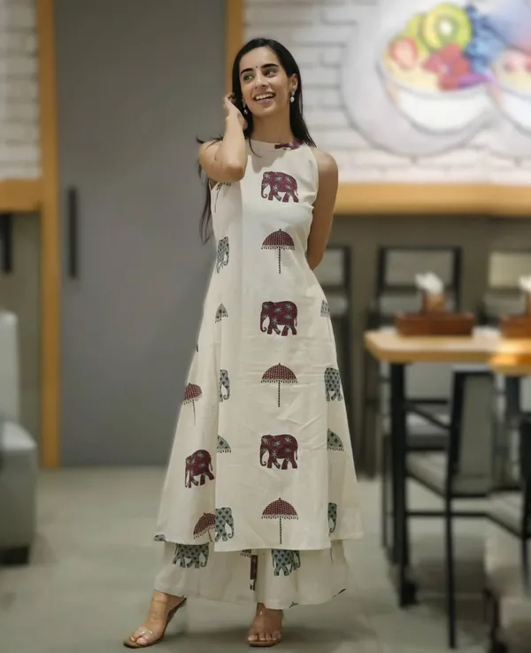 Women_Trendy_Cotton_White_Kurta_With_Pant