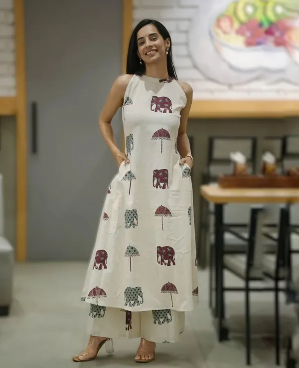 Women_Trendy_Cotton_White_Kurta_With_Pant