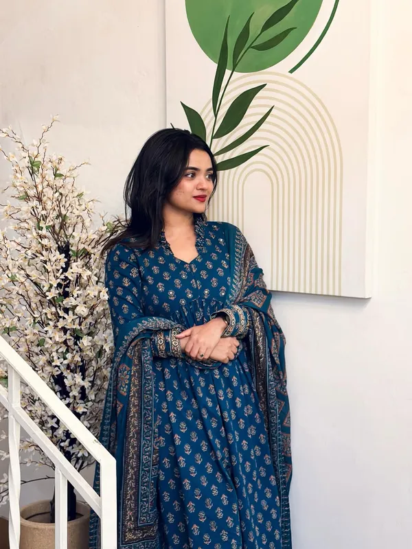 Women_Trendy_Cotton_Blue_Kurta_With_Pant_and_Dupatta