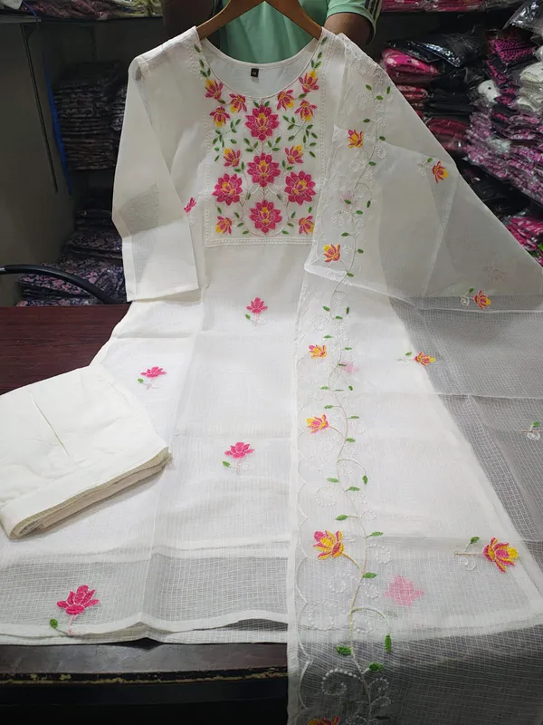 Women_Trendy_Cotton_White_Kurta_With_Pant_and_Dupatta