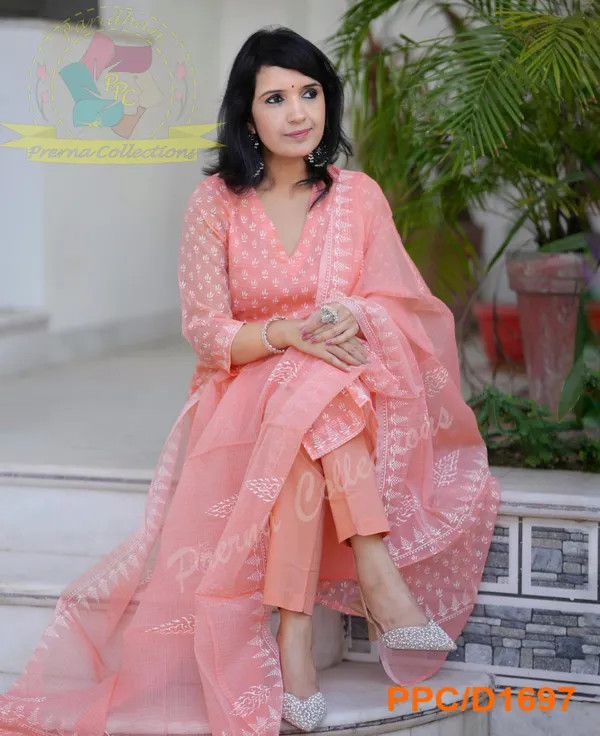 Women_Trendy_Cotton_Orange_Kurta_With_Pant_and_Dupatta