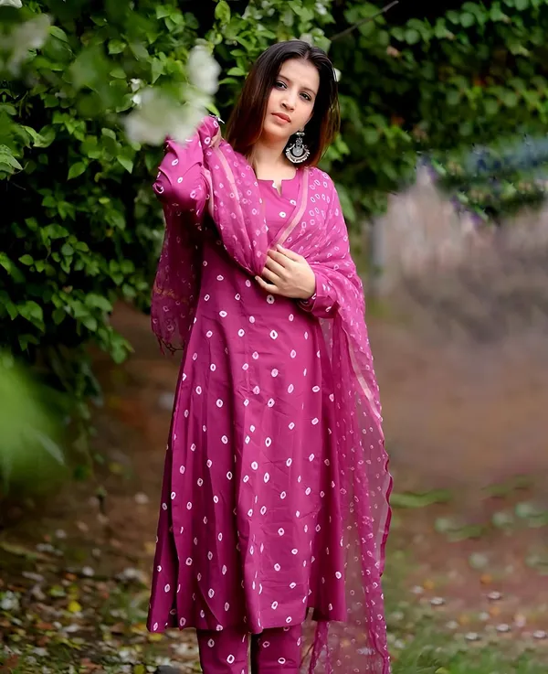 Women_Trendy_Cotton_Purple_Kurta_With_Pant_and_Dupatta