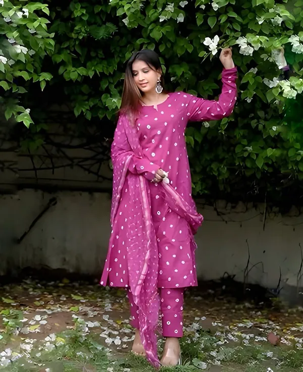 Women_Trendy_Cotton_Purple_Kurta_With_Pant_and_Dupatta