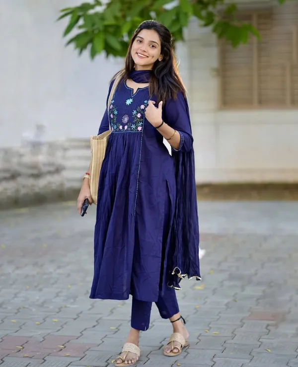 Women_Trendy_Cotton_Blue_Kurta_With_Pant_and_Dupatta