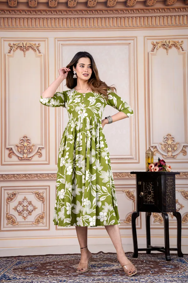Green_Viscose_Rayon_Floral_Print_Anarkali_Gown_For_Women