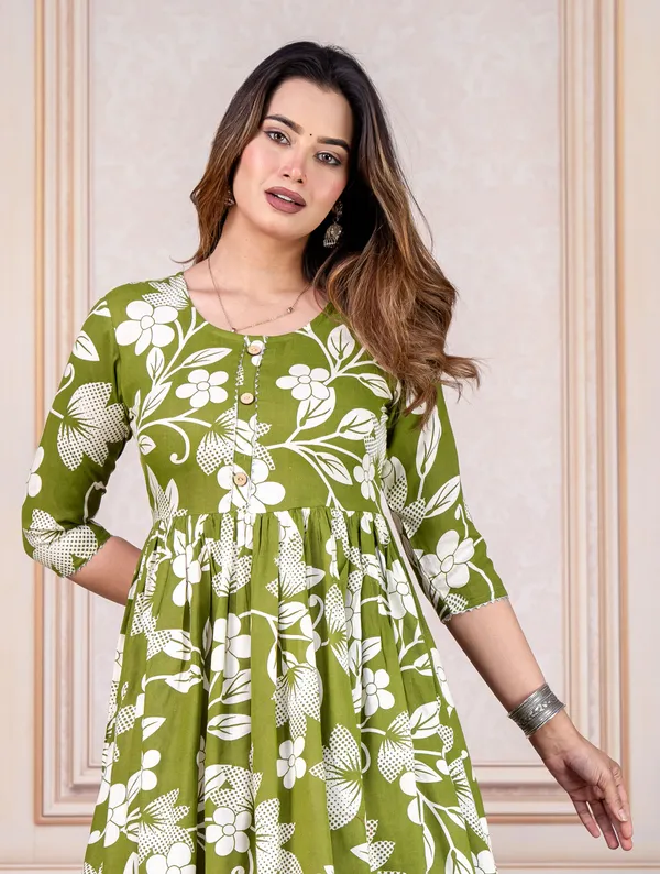 Green_Viscose_Rayon_Floral_Print_Anarkali_Gown_For_Women