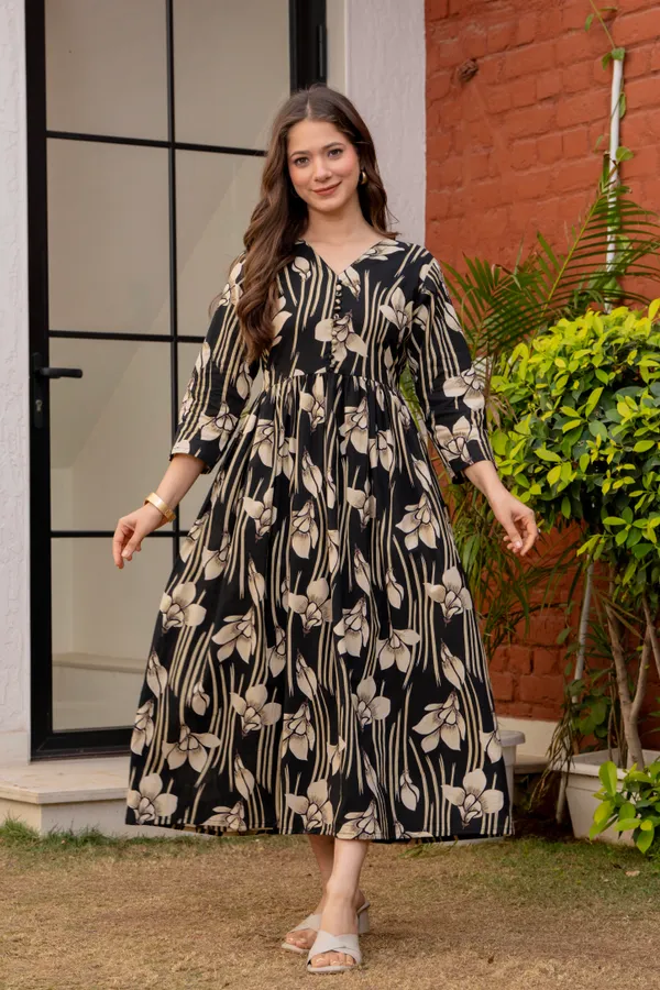 Black_Viscose_Rayon_Anarkali_Kurta_For_Women